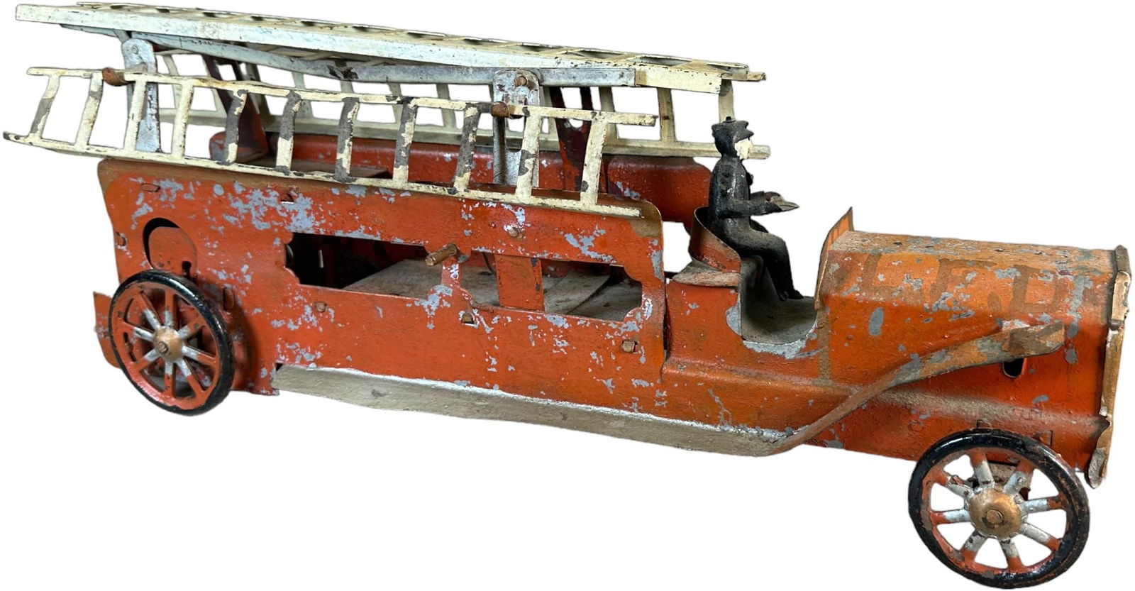 DAYTON FRICTION DRIVEN LADDER TRUCK (1 of 7)