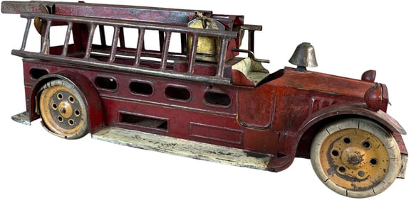 SCHIEBLE HOOK AND LADDER TRUCK