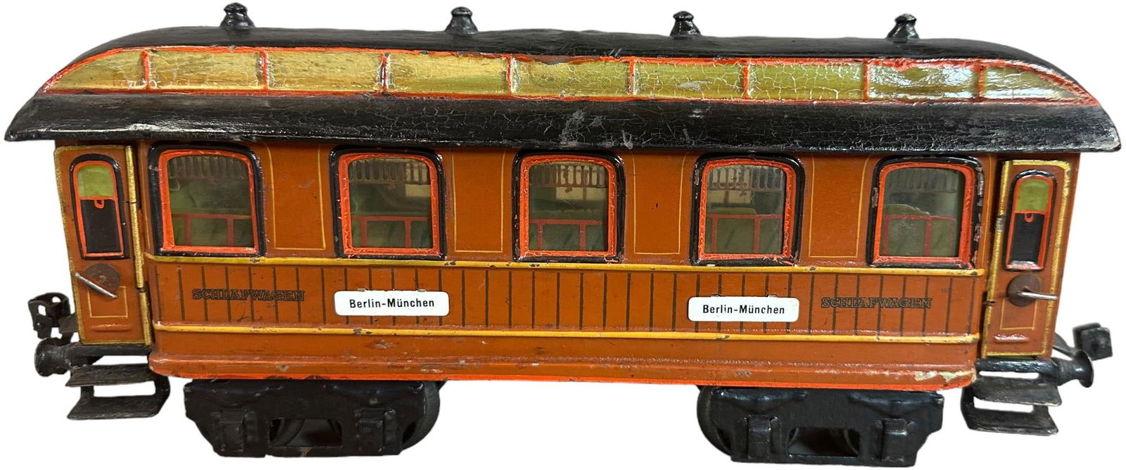 EARLY MARKLIN SLEEPING CAR W/ INTERIOR (1 of 6)