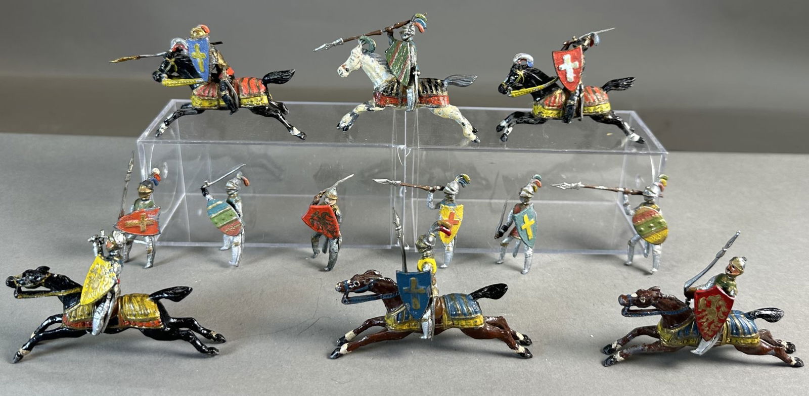 HEYDE MOUNTED KNIGHTS ASSORTMENT (1 of 4)