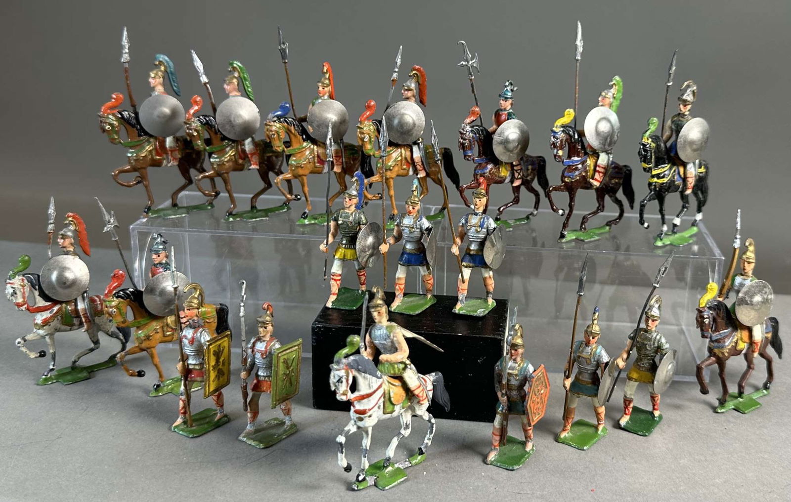 HEYDE LARGE GROUP ROMANS (1 of 6)