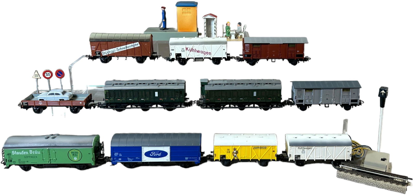 MARKLIN HO GAUGE WAGONS & ACCESSORIES (1 of 5)