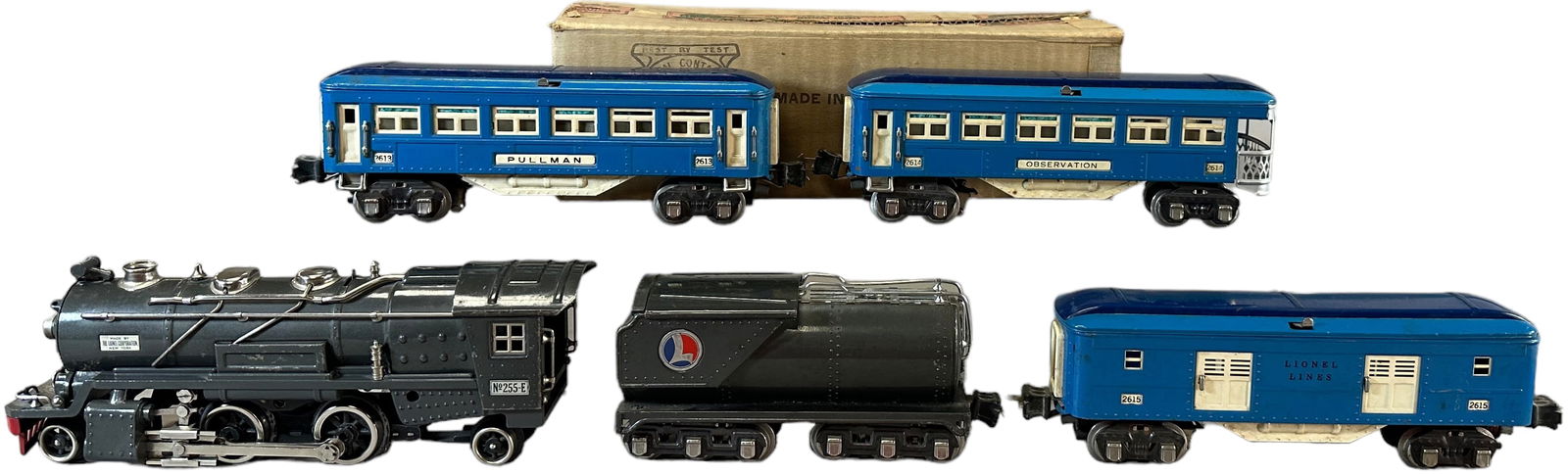 PREWAR LIONEL NO. 255E & BLUE COMET CARS: 291. PREWAR LIONEL NO. 255E & BLUE COMET CARS | 0 gauge, electric. Ex: Cantey Johnson Collection. | Loco 11" l. | Boiler front, steam chest and frame are replaced, (Excellent Condition) | $400 - $800