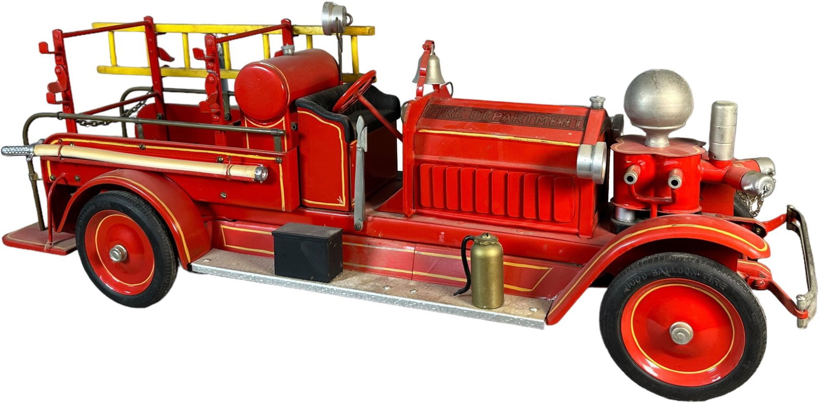 CONTEMPORARY AHRENS FOX PUMPER #2 (1 of 10)