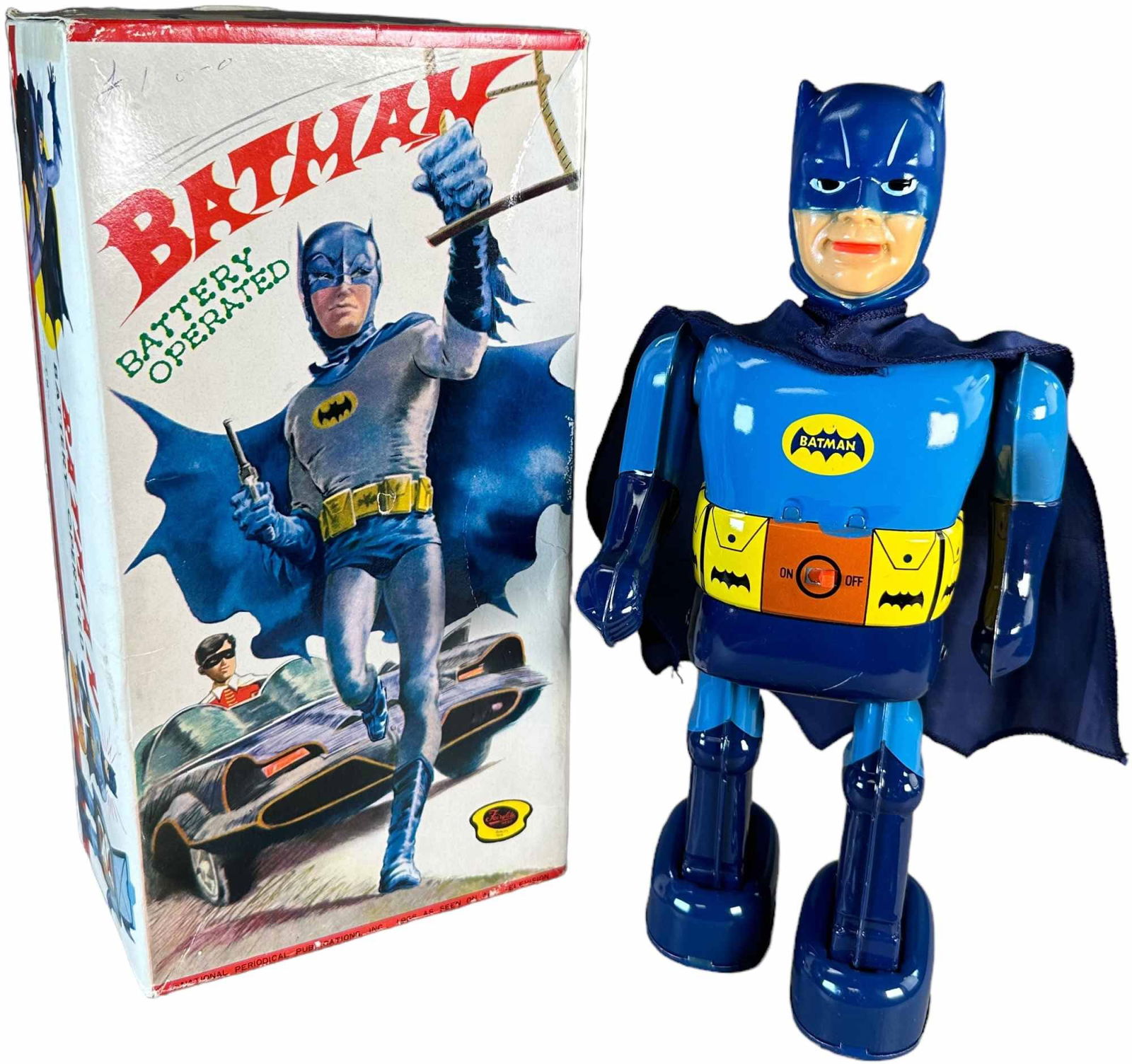 BOXED NOMURA WALKING BATMAN