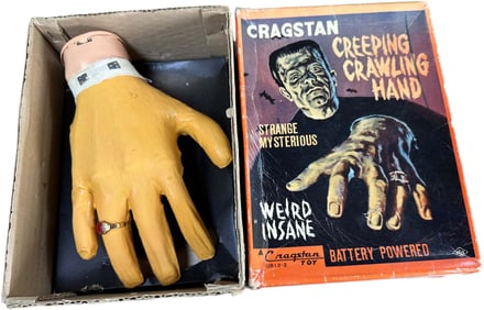 BOXED CRAGSTON CREEPING CRAWLING HAND