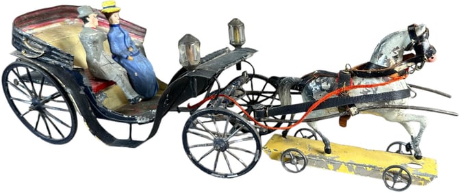 MEDIUM LUTZ HORSE DRAWN CARRIAGE