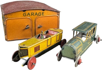 DISTLER AUTOHUTTE GARAGE W/ PENNY TOY CARS
