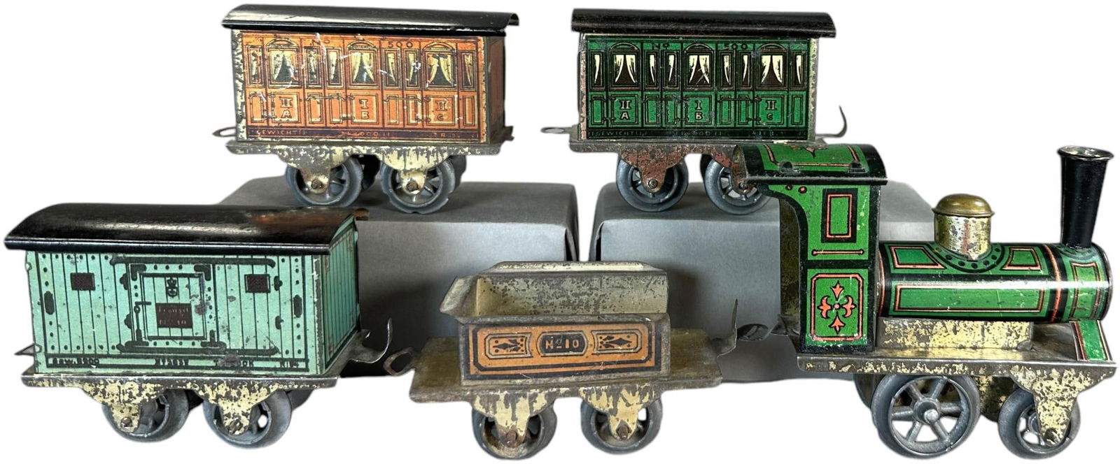 ISSMAYER FOR KARL BUB PINK TENDER SET (1 of 5)