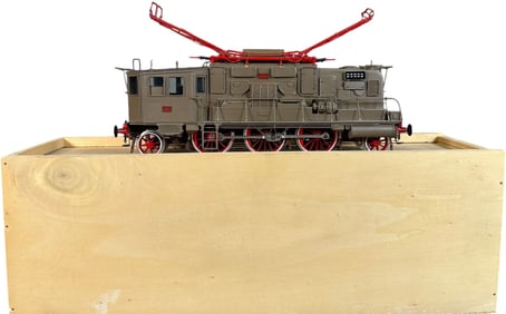 BOXED METROPOLITAN FS E333 TRI-PHASE ELECTRIC LOCO
