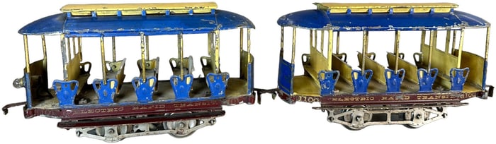 LIONEL NO. 101 SUMMER TROLLEY AND 1100 TRAILER