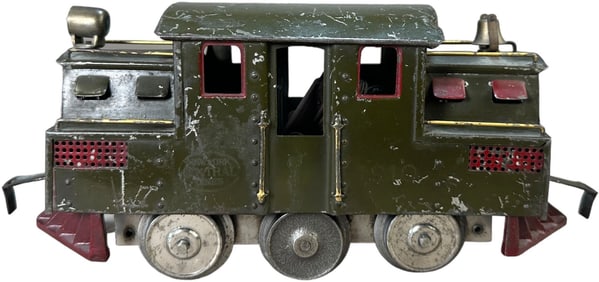 LIONEL SQUARE CAB 1910 LOCOMOTIVE