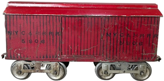 SCARCE LIONEL NEW YORK CENTRAL 3-RIVET BOX CAR