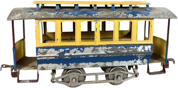 LIONEL NO. 1 LONG SIX WINDOW TROLLEY TRAILER