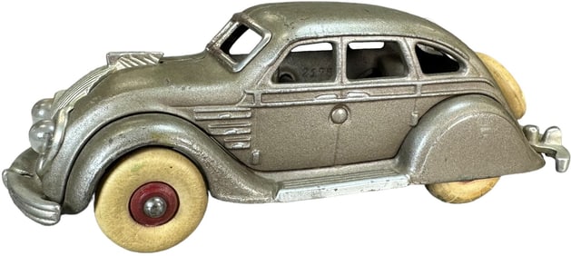 HUBLEY CHRYSLER AIRFLOW W/ ELECTRIC LIGHTS