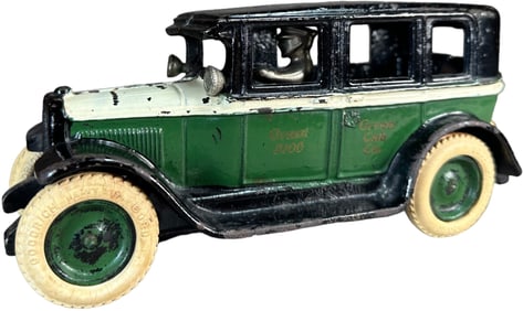 ARCADE 1927 FLAT TOP GREEN TAXI CAB BANK