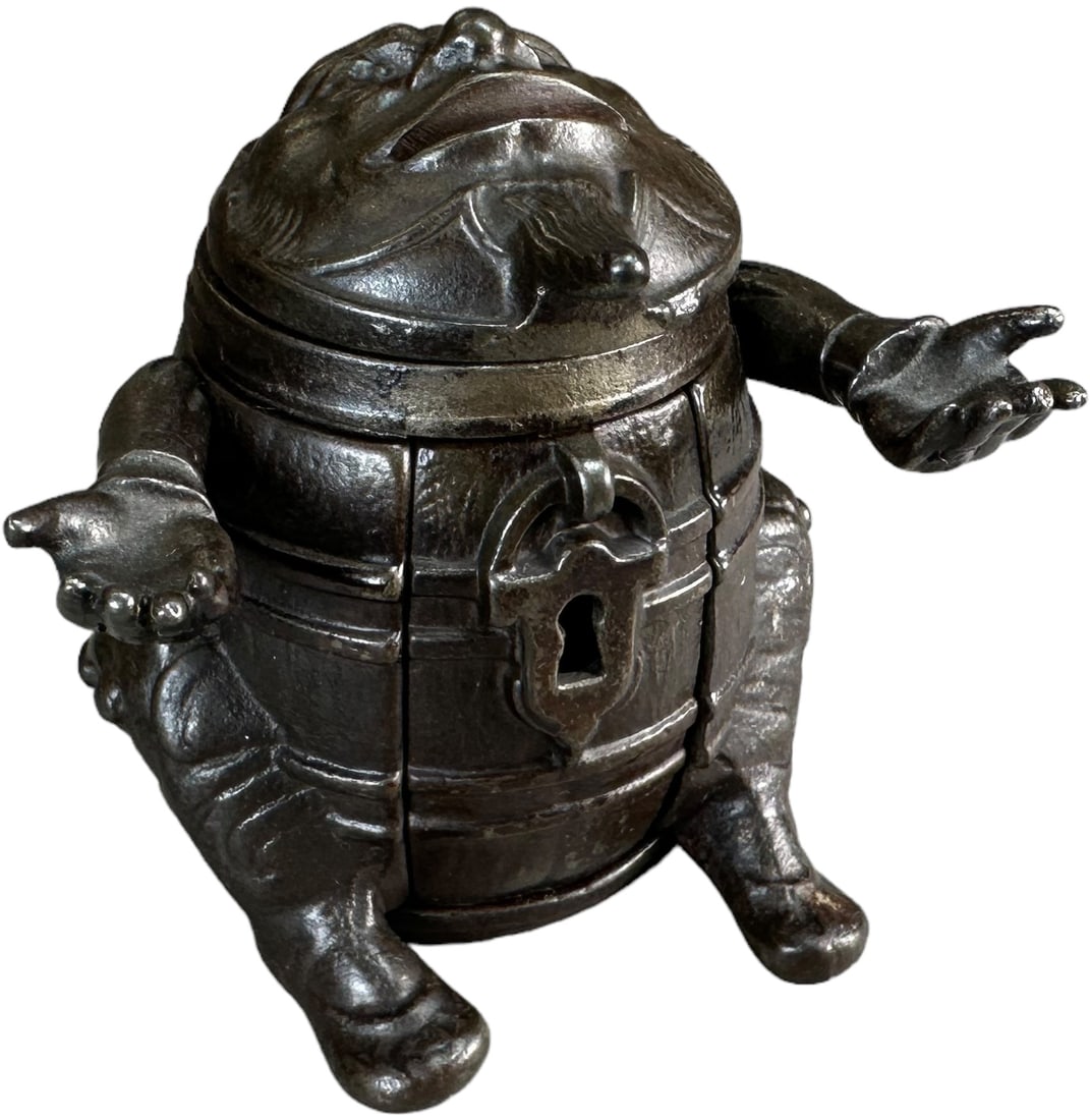 JE STEVENS MAN IN BARREL STILL BANK (1 of 8)