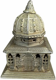 MEDIUM COLUMBIA BANK STILL BANK