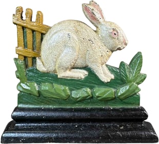 ALBANY FOUNDRY RABBIT BY FENCE DOORSTOP