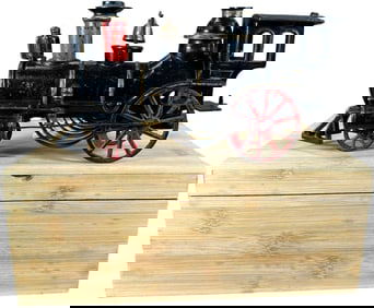 SECOR CLOCKWORK FLOOR TRAIN LOCOMOTIVE