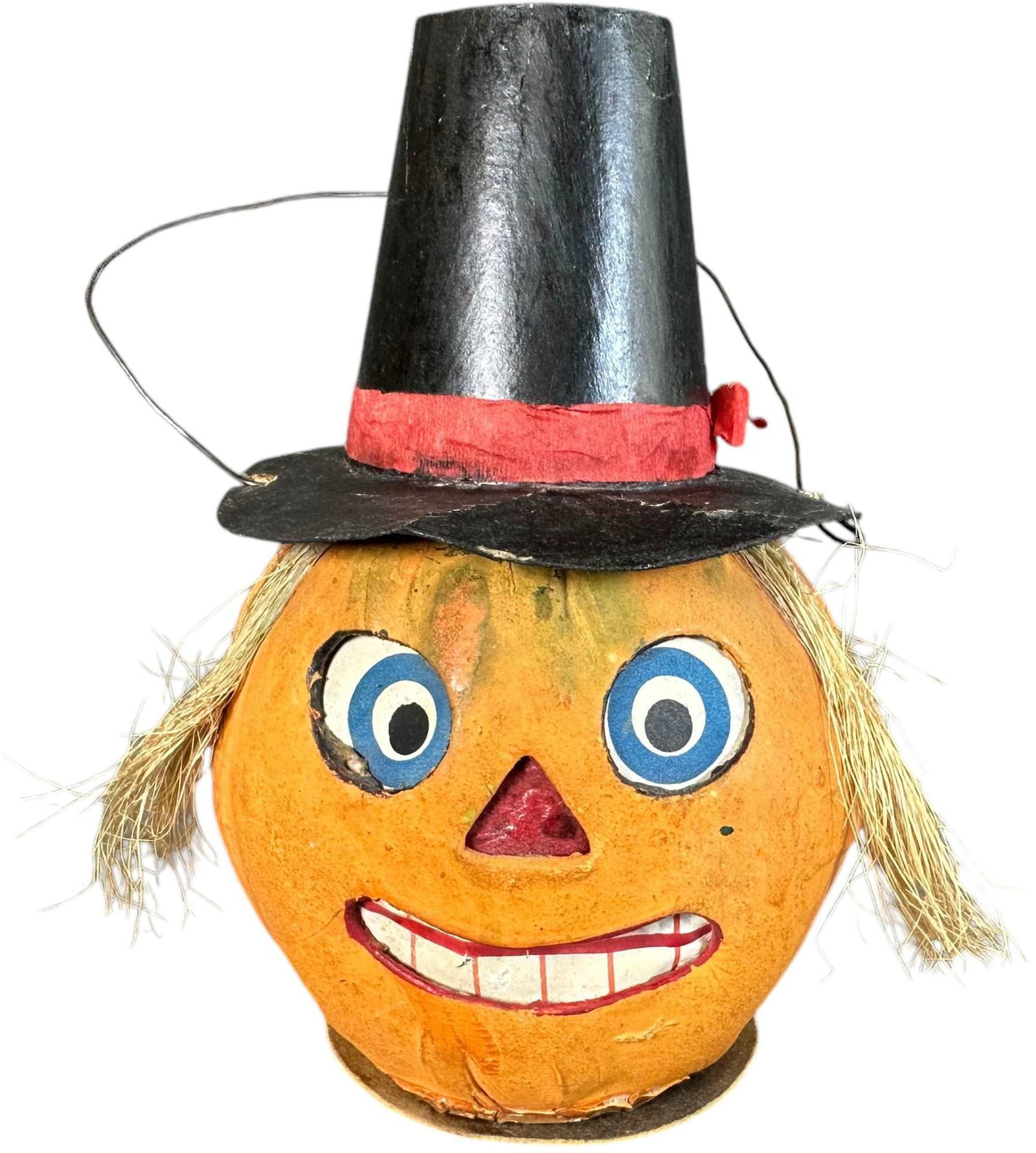 COMPOSITION JOL W/ WITCH HAT & & CORNSILK HAIR (1 of 6)