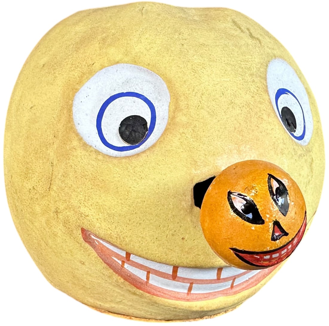 COMPOSITION CANDY CONTAINER W/ MOVING JOL NOSE (1 of 6)