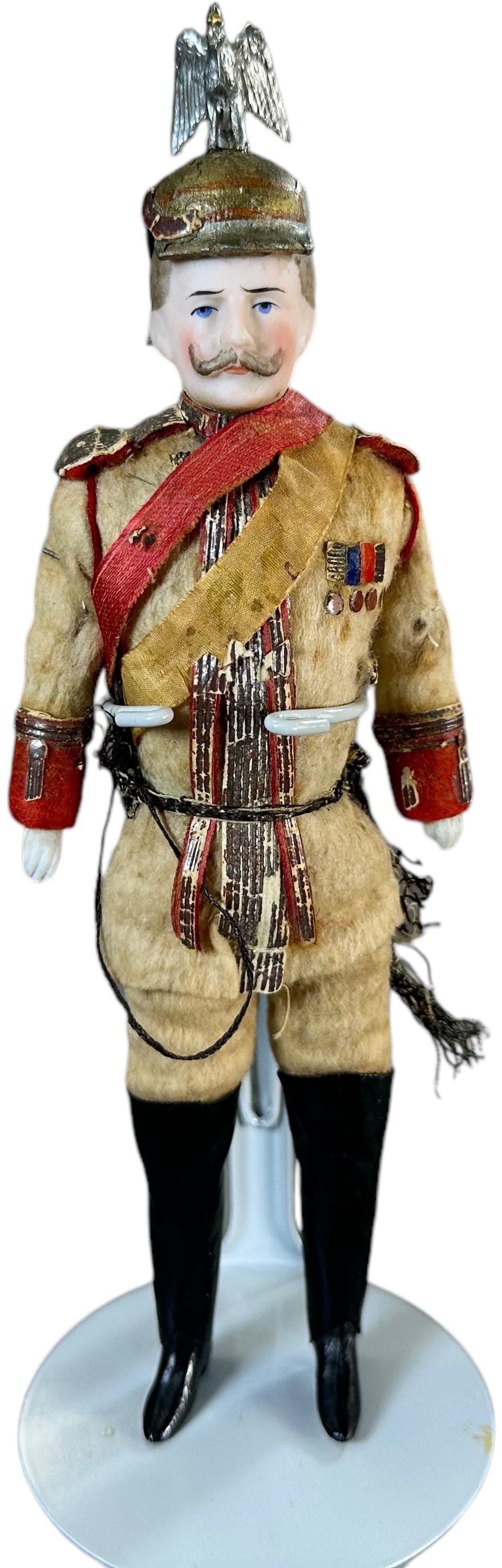 DOLLS HOUSE SOLDIER DOLL (1 of 4)