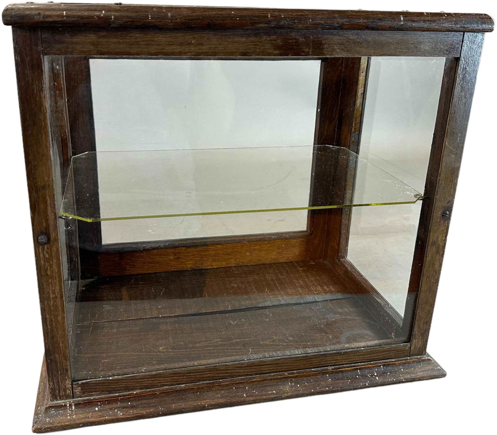 DARK BROWN WOODEN DISPLAY CASE (1 of 7)