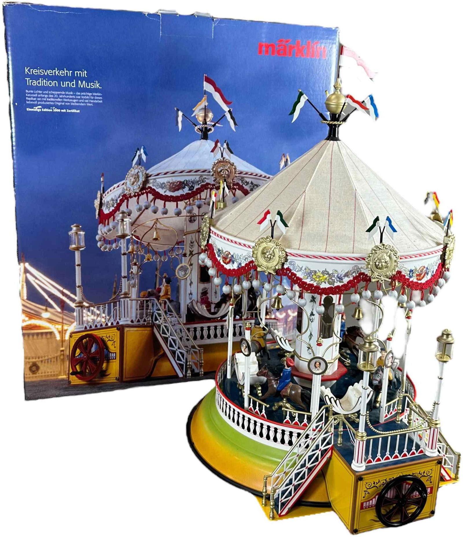 BOXED MARKLIN MUSICAL CAROUSEL RE-ISSUE (1 of 13)