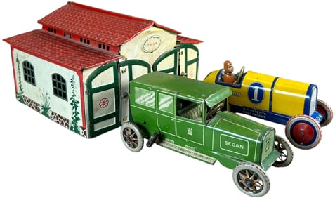 LEHMANN AUTO HUTTE W/ TWO CARS