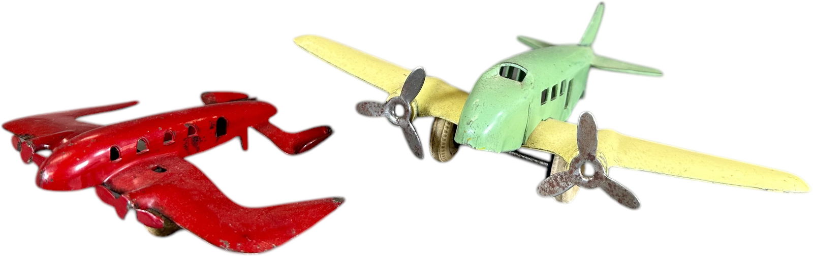 TWO SMALL WYANDOTTE AIRPLANES (1 of 4)