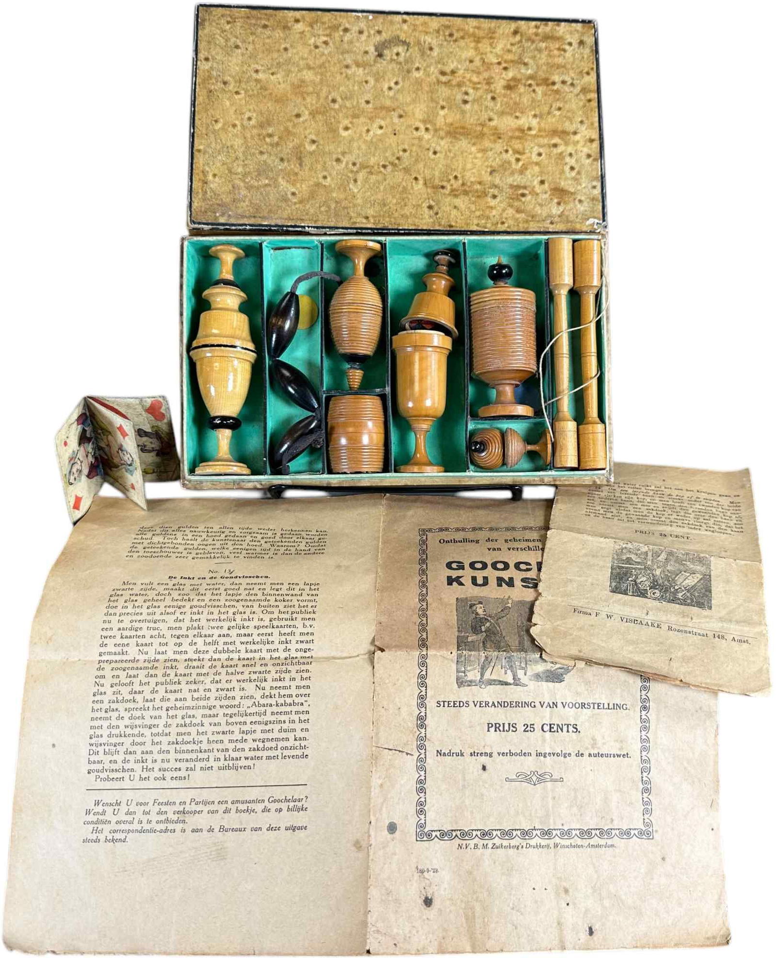 EARLY DUTCH BOXED MAGIC SET (1 of 5)