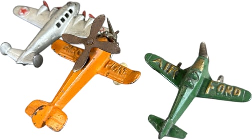 THREE SMALL HUBLEY AIRPLANES