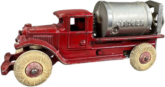 KENTON JAEGER CEMENT TRUCK