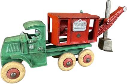 SMALL HUBLEY GENERAL STEAM SHOVEL TRUCK