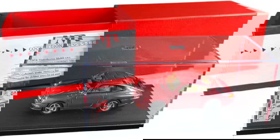 MR COLLECTION MODELS 1994 PORSCHE 911 MODEL