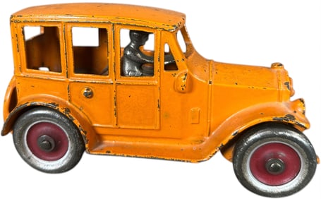 KENTON FOUR DOOR 1920S SEDAN