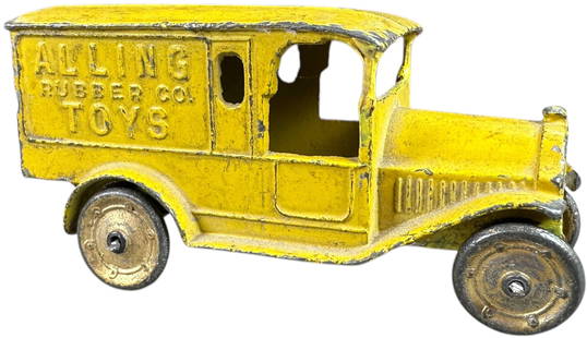 TOOTSIETOY FEDERAL VAN ALLING TOYS: 199. TOOTSIETOY FEDERAL VAN ALLING TOYS | Rare private label van in original paint. | 3" l. | (Very Good to Excellent Condition) | $200 - $400