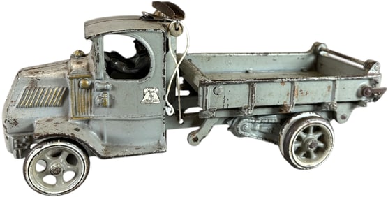 ARCADE MACK T-BAR DUMP TRUCK