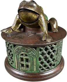 FROG ON LATTICE MECHANICAL BANK