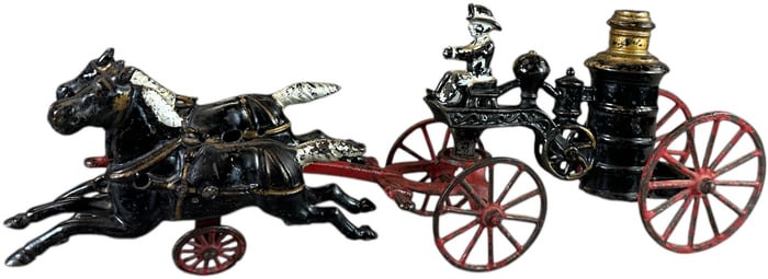 SMALL TWO HORSE DRAWN FIRE PUMPER