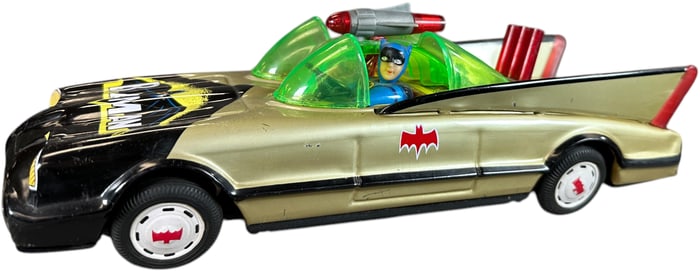 CIEN GE GOLD BATMOBILE