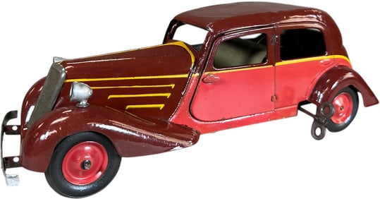 JEP 1930S RENAULT WIND-UP SEDAN