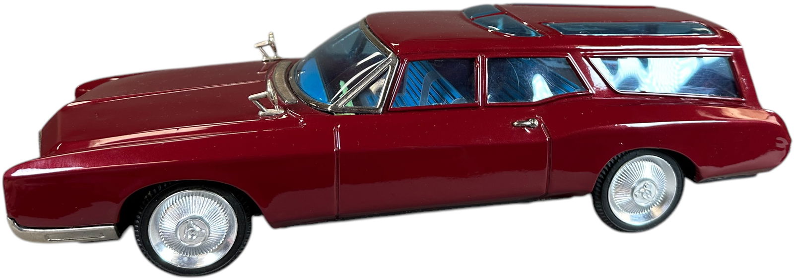 ASAKUSA BUICK RIVIERA STATION WAGON: 140. ASAKUSA BUICK RIVIERA STATION WAGON | Japan, working friction driven motor. Ex: Ira Bernstein Collection. | 15.5" l. | Slightest dent to passenger front window, other than some wear to underside