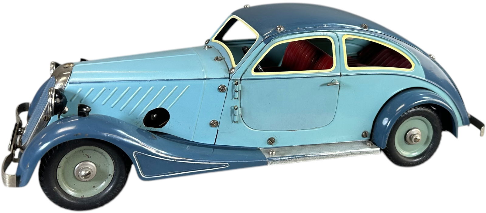 ORIGINAL MARKLIN BUILDER COUPE: 206. ORIGINAL MARKLIN BUILDER COUPE | Germany. Ex: Ira Bernstein Collection. | 14" l. | A little wear near key wind spot, otherwise (Pristine Condition) | $400 - $800