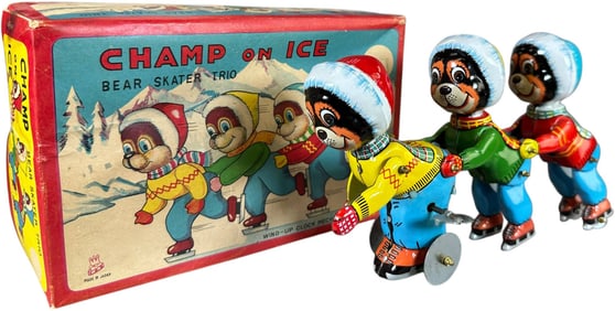 BOXED TPS CHAMP ON ICE BEAR SKATERS