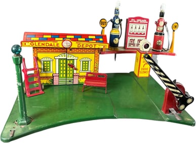 MARX GLENDALE DEPOT W/ ADDED PUMP STATION