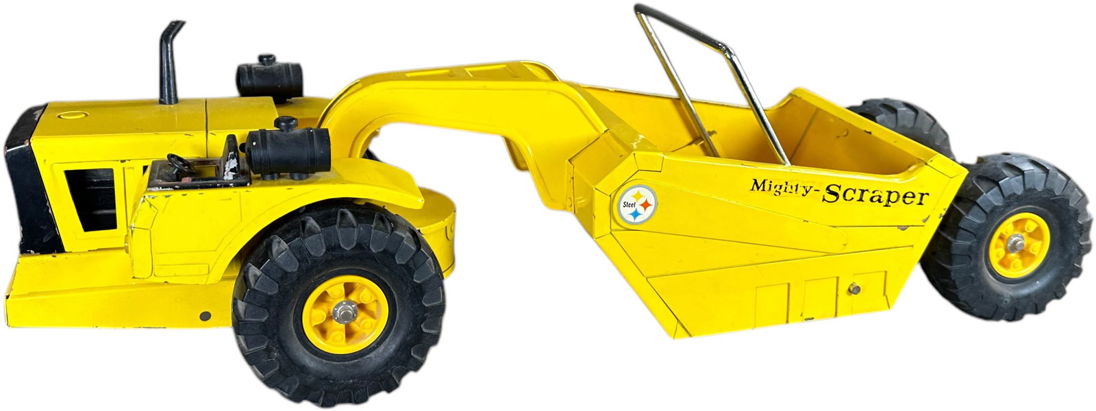 TONKA MIGHTY SCRAPER ORIGINAL FACTORY PROTOTYPE: 364. TONKA MIGHTY SCRAPER ORIGINAL FACTORY PROTOTYPE | Consigned by the Tonka factory designer, Doug Jensen, who presented this toy to Michael Bertoia on the Antiques Roadshow, such a unique and fasci