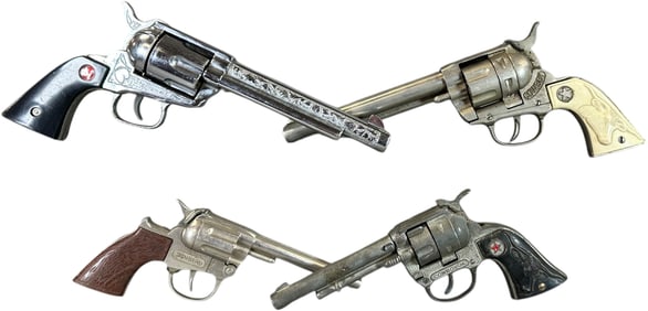 FOUR CHILDRENS WESTERN CAP PISTOL GUNS