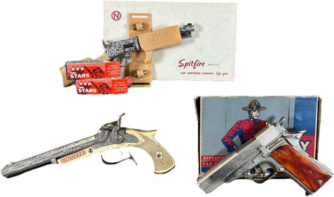 THREE CHILDRENS WESTERN CAP PISTOL GUNS